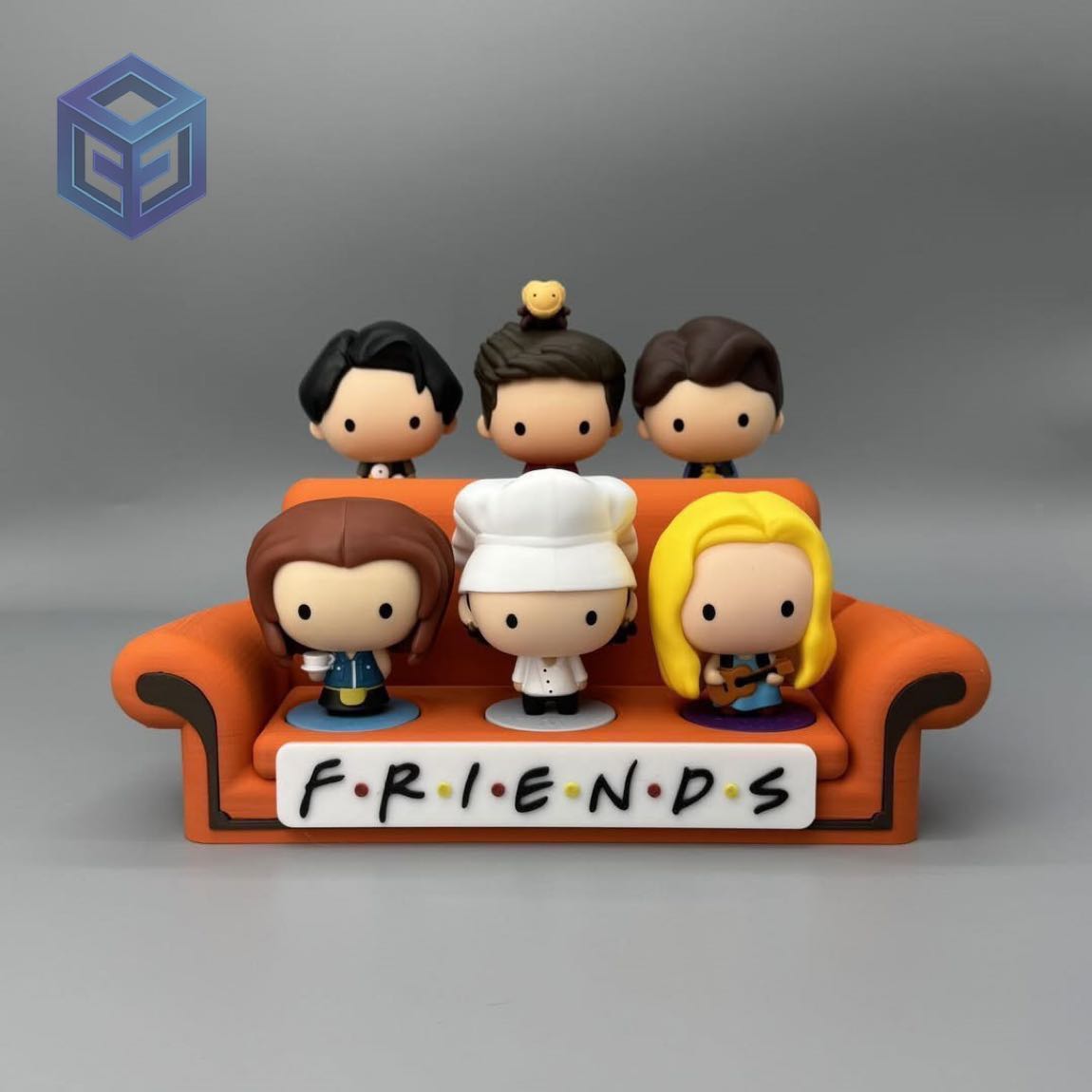 Friends Koltuk Figür Standı – McDonald’s Friends Figürleri İçin Özel Sergileme Standı